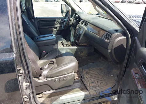 2013 GMC Sierra 2500Hd Denali z USA, uszkodzony, nr VIN 1GT125E88DF158230